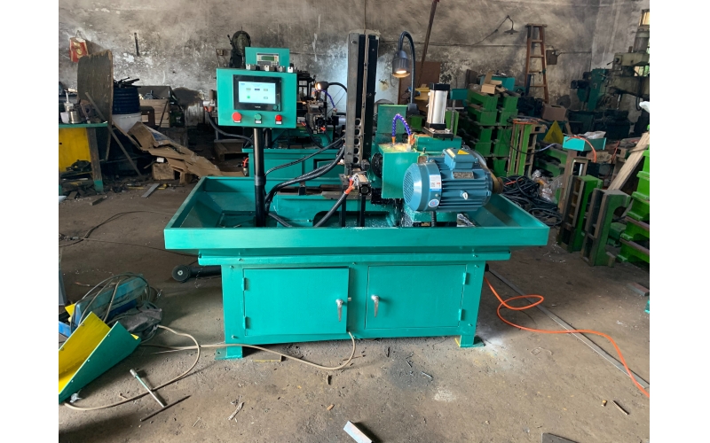 什么是螺母開槽機？